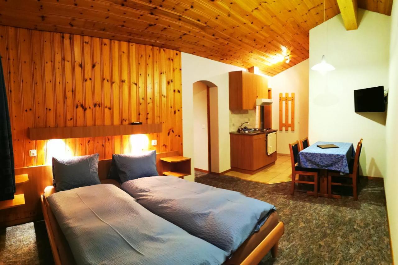 Hotel Alpha Grächen Extérieur photo